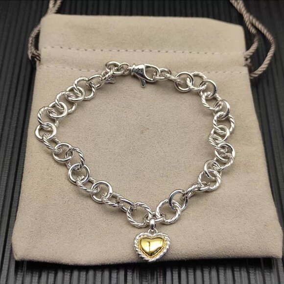 David Yurman Heart Charm Chain Bracelet in Sterling Silver - Picture 2 of 4